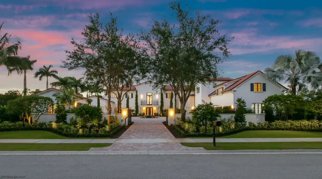 Contemporary & Sophisticated Tropical Oasis In Florida Dwell 00